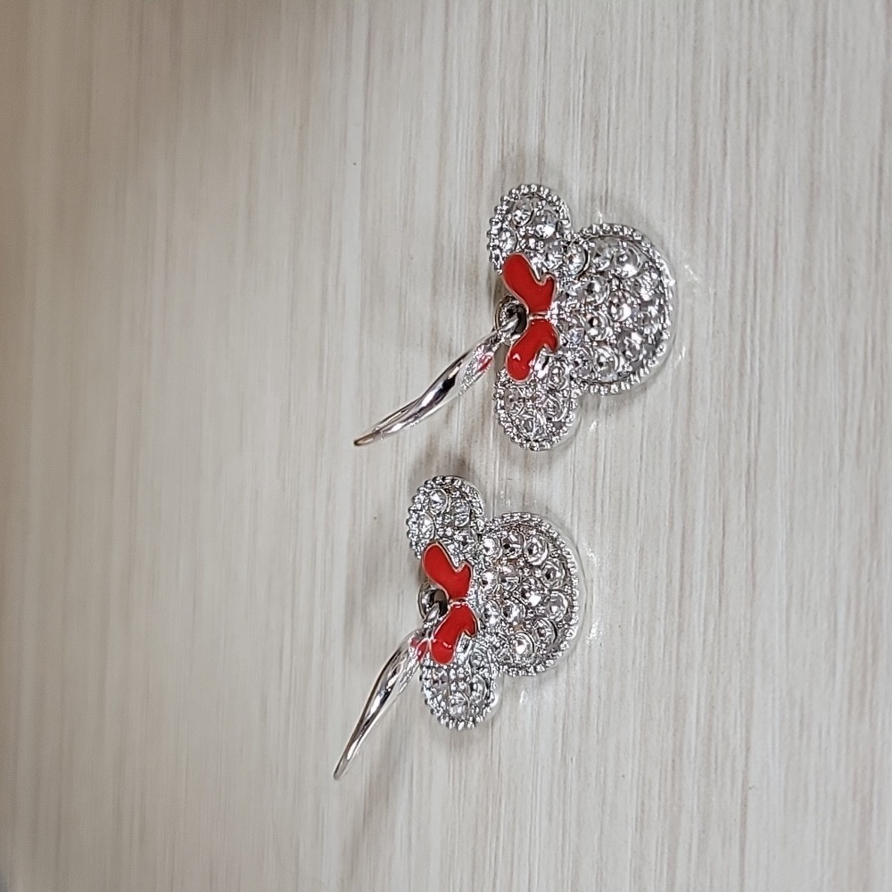 Minnie Mouse Crystal Shimmer Drop Earrings, 925 wires - Picture 7 of 8